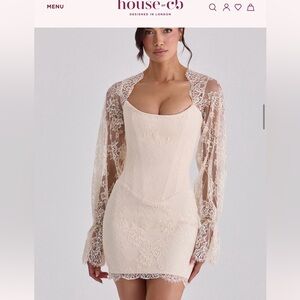 ALIANA
Vintage Ivory Lace Long Sleeve Mini Corset Dress